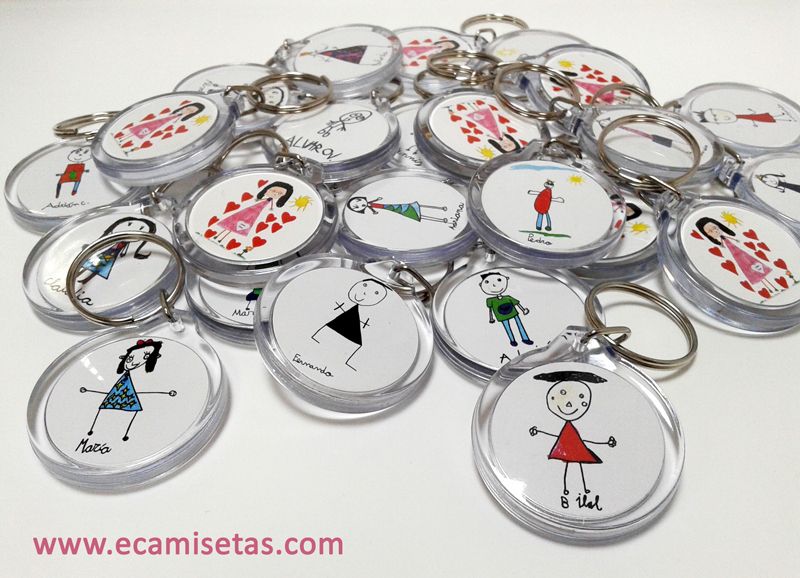 Llaveros colegio personalizados